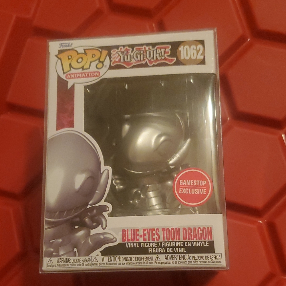 Yu-gi-oh! Blue-eyes. Toon Dragon #1062 Gamestop Exclusive Funko Pop